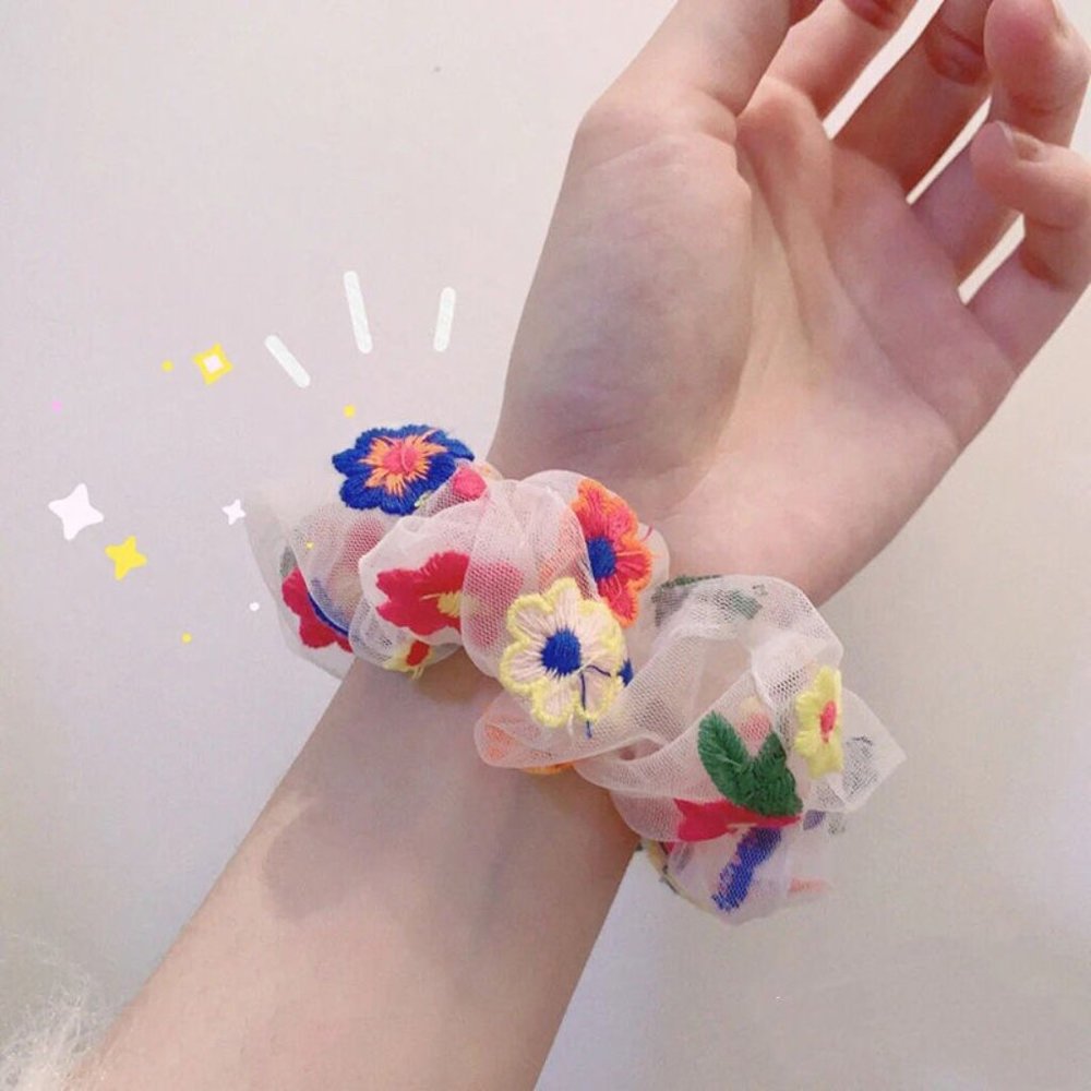 💐Embroidery Floral Hair Tie Scrunchies - Picture 2 of 7